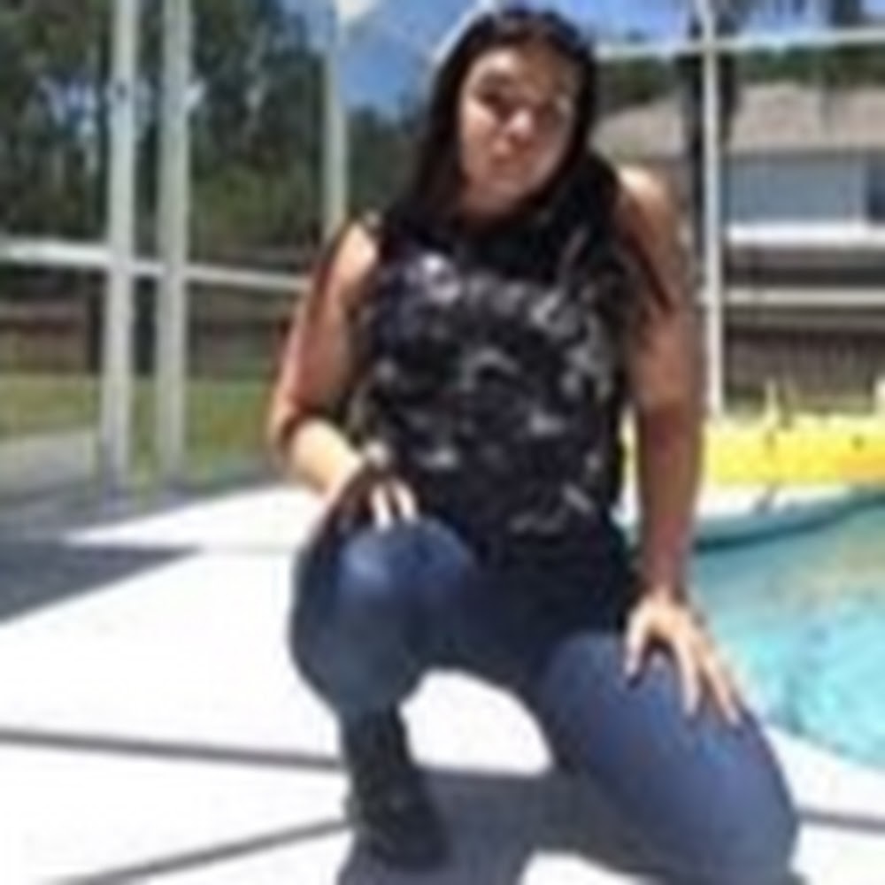 Meet your Posher, Alaynna